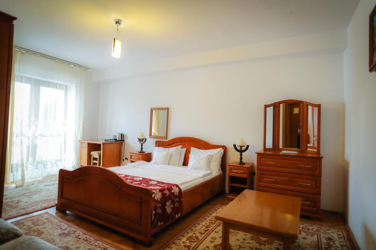 Royal Boutique Hotel Poiana Brasov Room photo