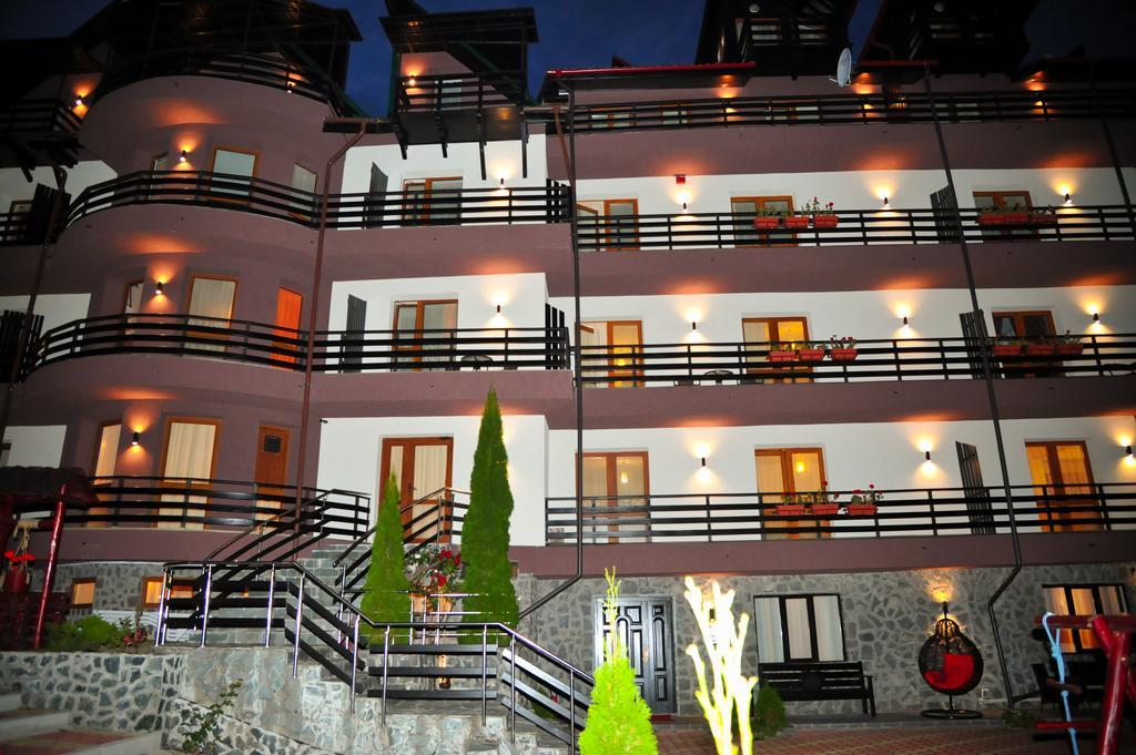 Royal Boutique Hotel Poiana Brasov Exterior photo